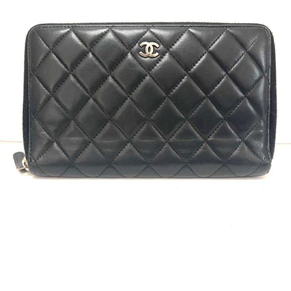 CHANEL Lambskin Quilted Large Gusset Zip Around Wallet/Organizer - Picture 1 of 10